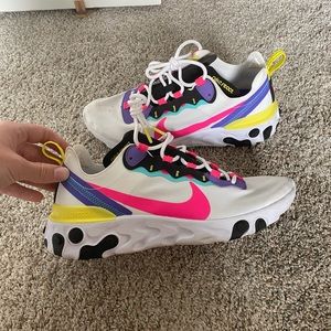 Womens Nike element 55
